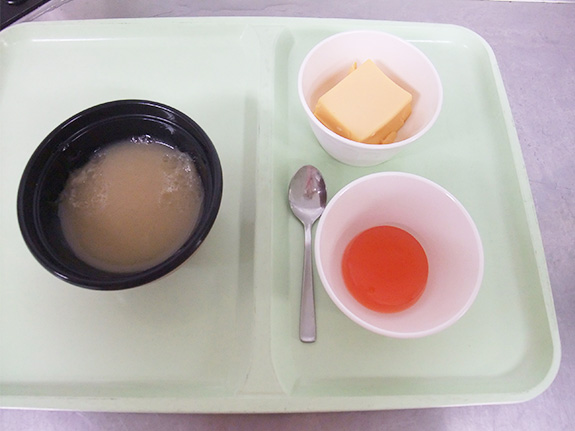 嚥下開始ゼリ－食
