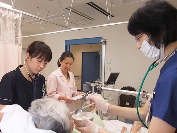 摂食嚥下評価風景